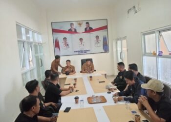 Audiensi Persatuan Aktivis Tanco, PJ Bupati Janjikan Pengaspalan Jalan Koto Petai di Anggarkan APBD-P