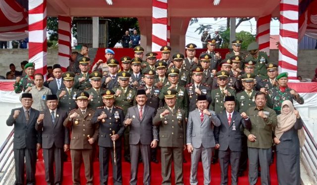 Foto bersama PJ Bupati Kerinci, Dandim, Kapolres  dan Forkominda