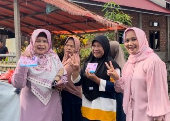 Istri Cabup Tafyani saat blusukan ke Balai Ujung Pasir