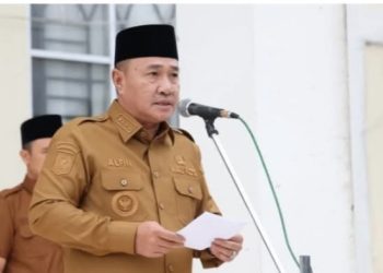 Wako Alfin saat menyampaikan sambutan dalam apel perdana