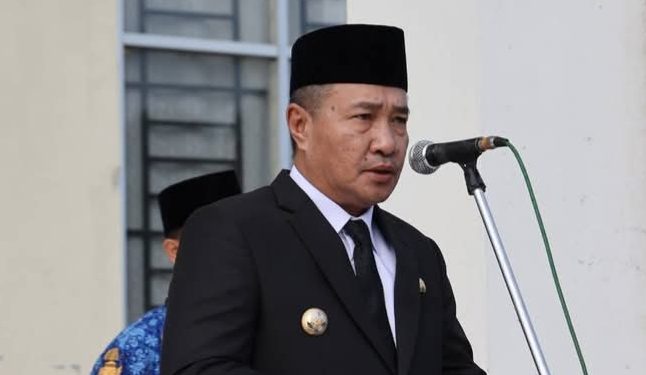 Walikota saat membaca sambutan di Harkitnas