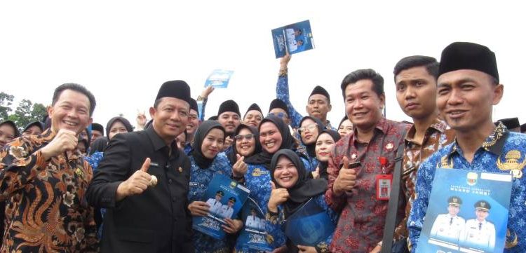 1.553 calon PPPK Muaro Jambi Resmi Terima SK dari Bupati BBS