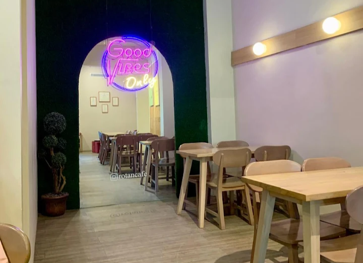 Mau Tahu Tempat Nongkrong Nyaman dan Murah di Solo, Ini Rekomendasinya