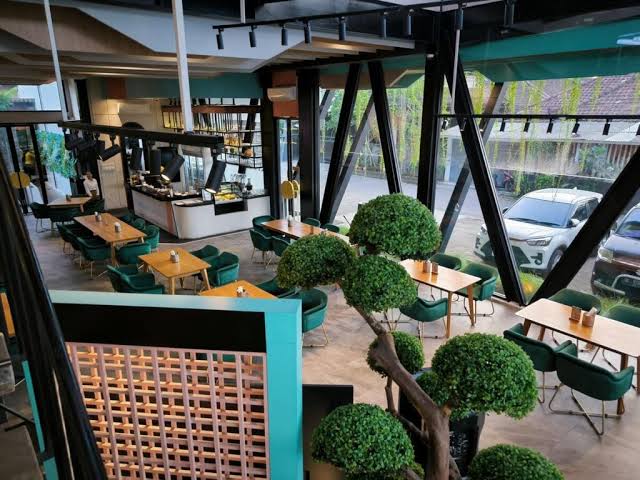 Mapogu Cafe Jimbaran Tempat Nongkrong Hits, Nyaman dan Santai di Bali