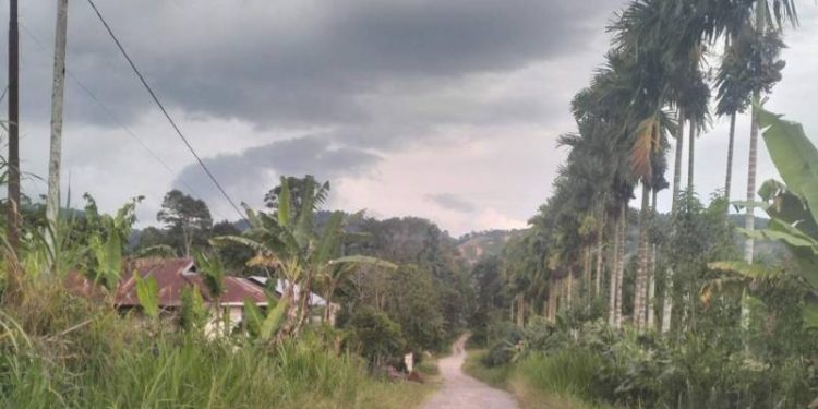 Kondisi jalan rusak