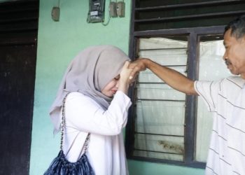 Windy Sang Pejuang KIP-Kuliah dari Ambon: Membakar Jagung, Menyalakan Harapan