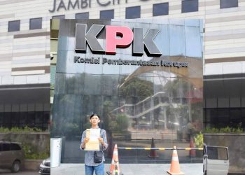 Dugaan Korupsi JCC, Iqbal Desak KPK RI Periksa Mantan Wali Kota Jambi Syarif Fasha (Dok. Signalberita.com)
