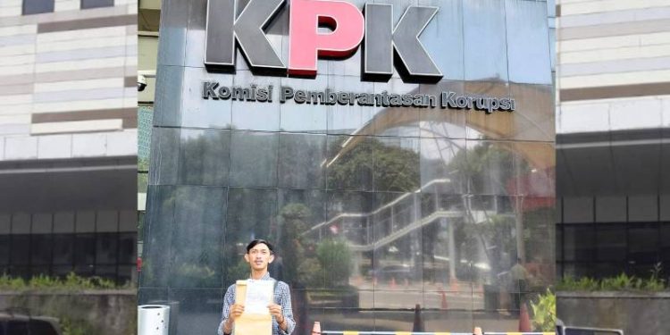 Dugaan Korupsi JCC, Iqbal Desak KPK RI Periksa Mantan Wali Kota Jambi Syarif Fasha (Dok. Signalberita.com)