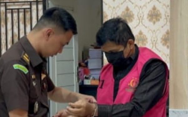 Don Fitri Jaya Eks Kadispora Sungai Penuh Ditahan