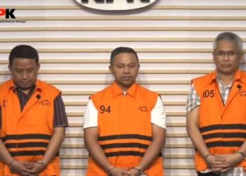 Gubenur Riau bersama Kadis PU dan Tenaga Ahli ditetapkan tersangka