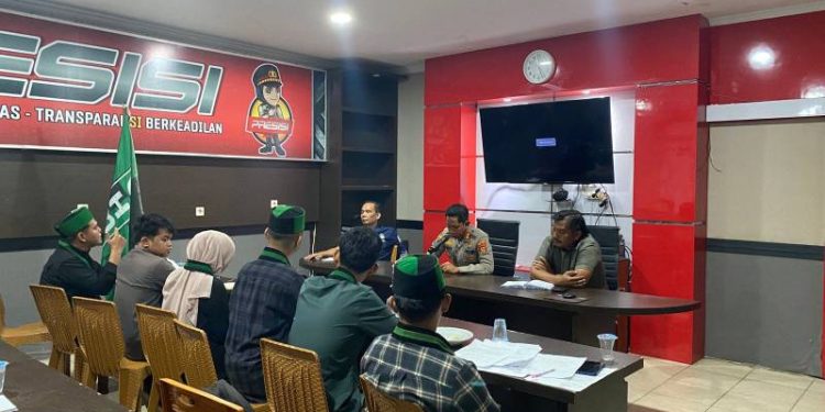HMI Merangin saat melakukan audiensi dengan Polres Merangin
