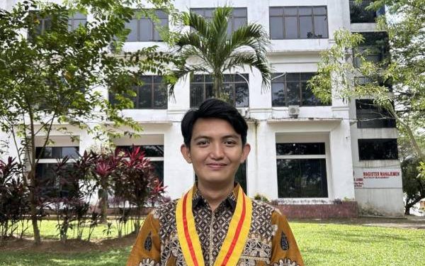 Roland Pramudiansyah. Ketua Perhimpunan Mahasiswa Hukum Indonesia (PERMAHI) Provinsi Jambi
