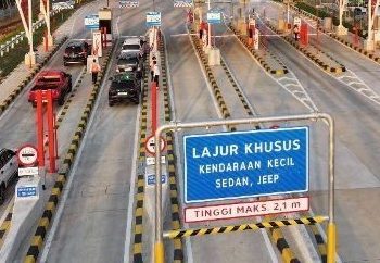 Arus Kendaraan Tol Trans Sumatera Naik Tajam Menjelang Libur Nataru