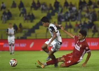 Modal Kalahkan Persija, Semen Padang Bidik Kemenangan.
Foto: Antara