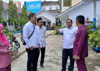 Komisi IV DPRD Kota Jambi meninjau SMP Negeri 2 Kota Jambi