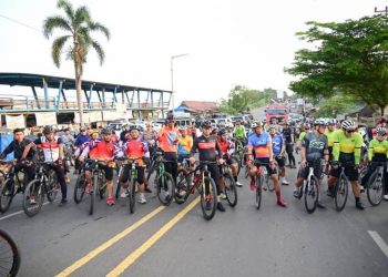 Bersama Pers dan Komunitas Sepada, Polda Jambi Gelar Farewell Ride