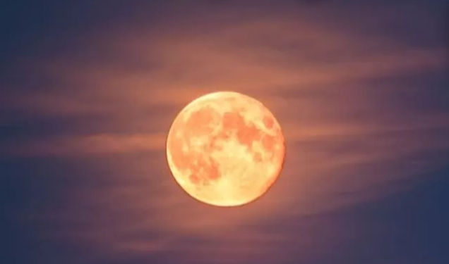 Fenomena Wolf Moon Supermoon Warnai Langit Awal 2026