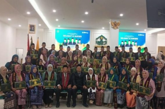 Foto bersama Yudisium PPG IAIN Kerinci