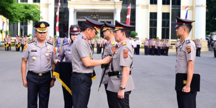 Kapolda Jambi Pimpin Sertijab Wakapolda