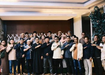 Foto bersama setelah berbuka puasa