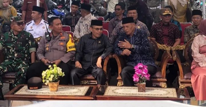 Pimpinan DPRD Hardizal Hadiri Pembukaan Pasar Ramadan