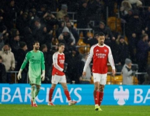 Van der Vaart sebut Arsenal Belum Punya Pemain Kelas Dunia
Foto: Action Images via Reuters/Peter Cziborra