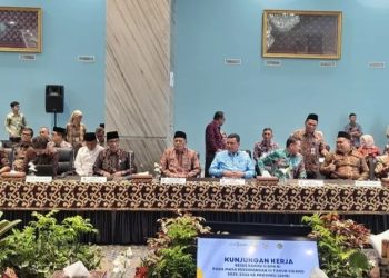 Azhar Hamzah Serap Aspirasi dalam Reses Komisi II DPR di Jambi