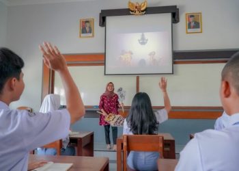 Kemendikdasmen Siapkan Rp14 Triliun untuk Guru Non-ASN pada 2026