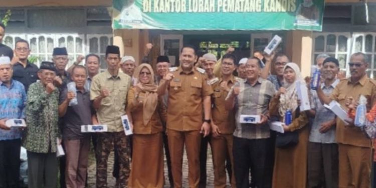 Syukur Gelar Sayembara Berhadiah Bagi Warga Merekam dan Melaporkan Pembuang Sampah Sembarangan