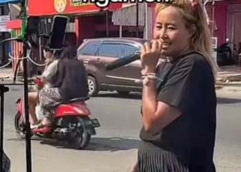 Viral! Pinkan Mambo Ngamen di Jalan Jadi Sorotan Publik