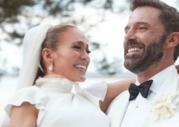 Usai Bercerai, Ben Affleck Serahkan Rumah Mewah Rp900 Miliar ke Jennifer Lopez