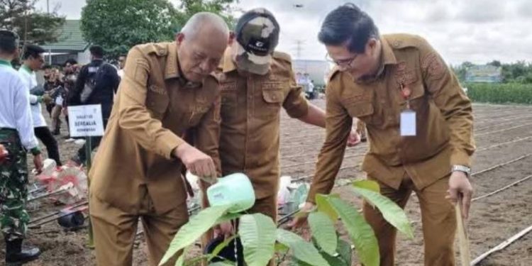 Hadiri Pelantikan HKTI Jambi, Wawako Azhar: Perkuat Sinergi dan Ketahanan Pangan