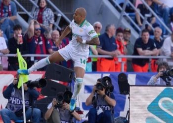 Bologna vs Roma: Malen Bersinar, I Lupi Menang 2-0