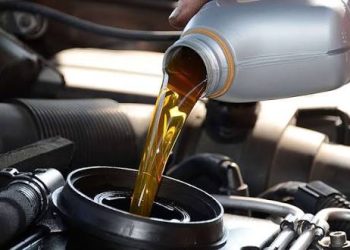 Ganti Oli Tanpa Ganti Filter, Apa Bisa Bikin Mesin Mobil Cepat Rusak?