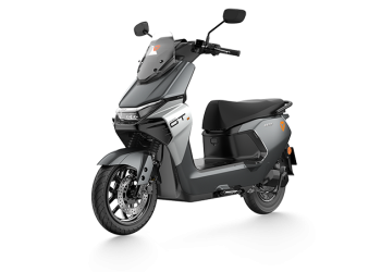 Yadea GS70 Resmi Mengaspal di Indonesia Motor Listrik Futuristik, Segini Harganya