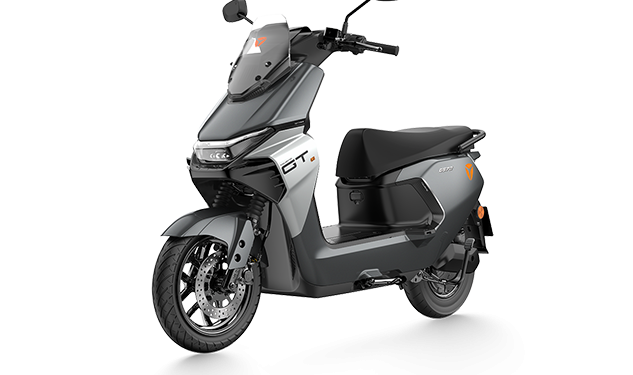 Yadea GS70 Resmi Mengaspal di Indonesia Motor Listrik Futuristik, Segini Harganya