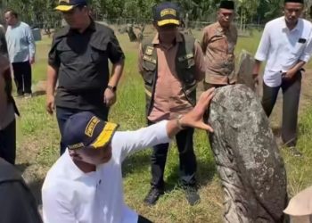 Situs Menhir Maek Jadi Sorotan Peneliti Australia