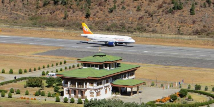 Bandara Paro Bhutan Dijuluki Paling Ekstrem
