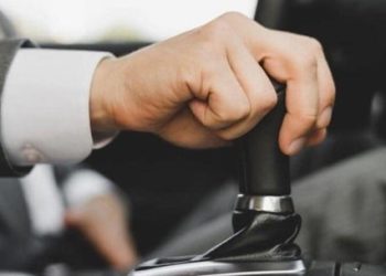 Tips Agar Mobil Tetap Awet, Hindari 5 Kebiasaan Ini Saat Mengemudi