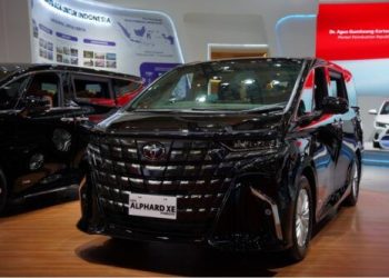 Toyota New Alphard Hybrid EV 2026