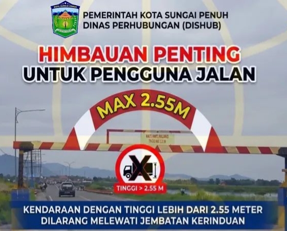 Antisipasi Kendaraan Tinggi dan Bertonase Melintas, Dishub Sungai Penuh Perketat Pengawasan Portal Jembatan Kerinduan
