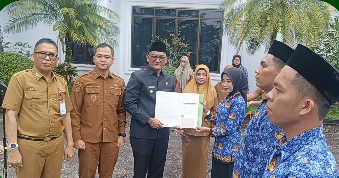 Bupati Hurmin Lantik 188 PNS, Tekankan Integritas ASN Baru