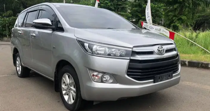 Harga Bekas Toyota Innova Reborn Tipe G Makin Terjangkau