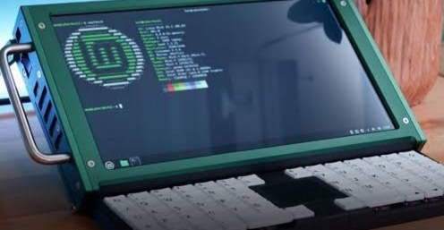 Cyberdeck Jadi Tren Teknologi Baru di Kalangan Gen Z