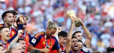 De la Fuente: Penampilan Gemilang Emi Martinez Paksa Spanyol Bermain hingga Extra Time