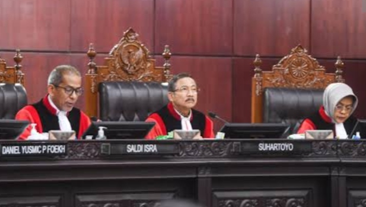 MK Putuskan Anggaran MBG Harus Dipisahkan