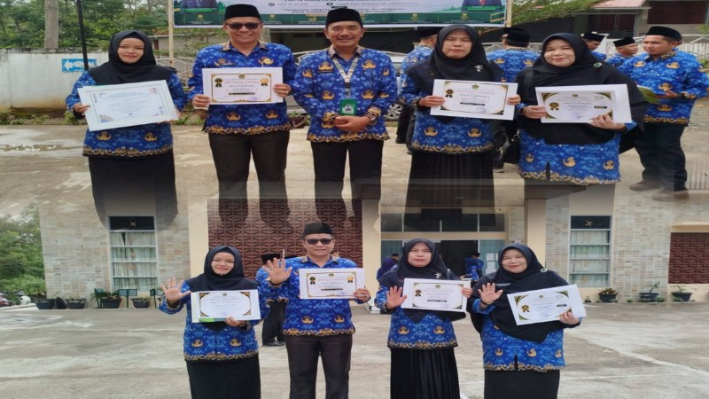 MTsN 5 Kerinci Borong Empat Penghargaan
