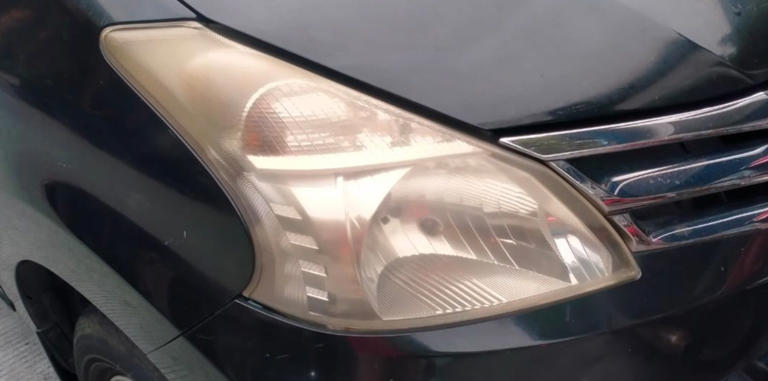 Tips Merawat Lampu Mobil Bekas