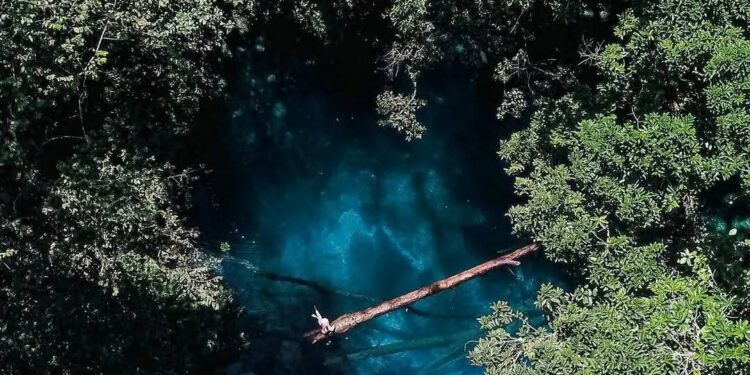 Legenda Dibalik Keindahan Danau Kaco Kerinci