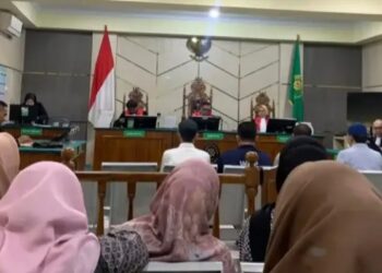 Majelis Hakim Vonis Eks Kepala SMAN 6  1 Tahun 6 Bulan Penjara